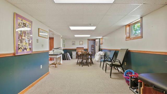 175 Krysiak Ave, Fitchburg, MA 01420