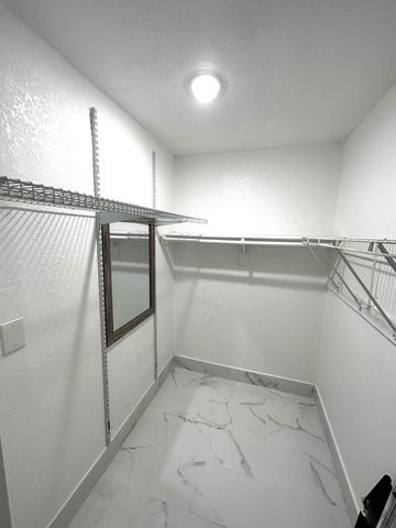 5050 NW 7TH Street 602, Miami, FL 33126