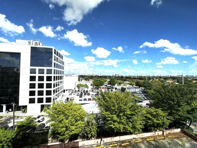 5050 NW 7TH Street 602, Miami, FL 33126