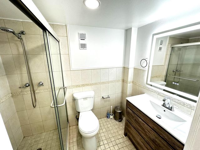 5050 NW 7TH Street 602, Miami, FL 33126