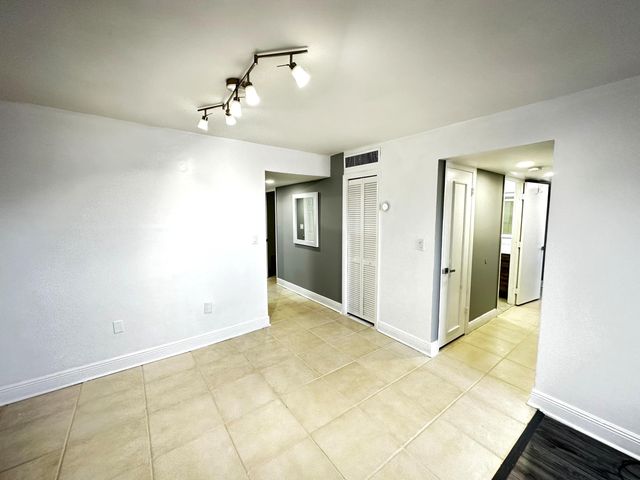5050 NW 7TH Street 602, Miami, FL 33126
