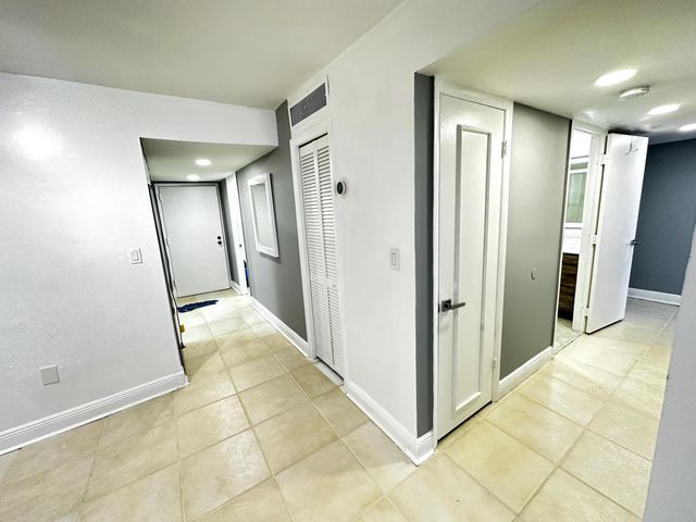 5050 NW 7TH Street 602, Miami, FL 33126