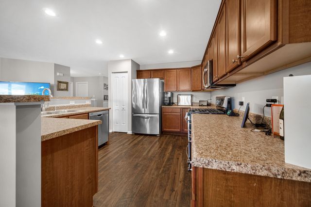 13679 Blue Springs Court, Dyer, IN 46311