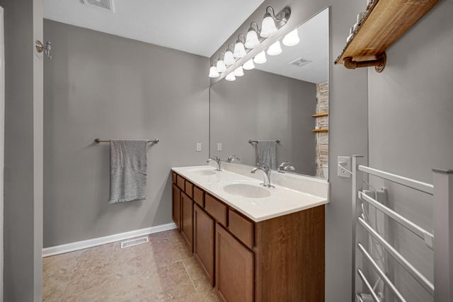 13679 Blue Springs Court, Dyer, IN 46311