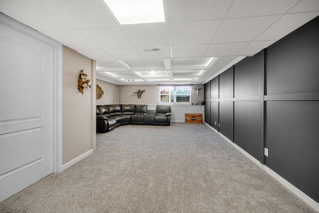 13679 Blue Springs Court, Dyer, IN 46311