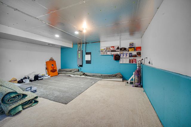 13679 Blue Springs Court, Dyer, IN 46311