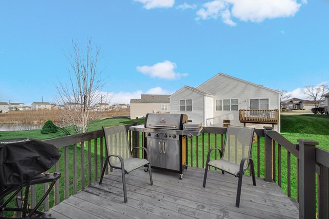 13679 Blue Springs Court, Dyer, IN 46311