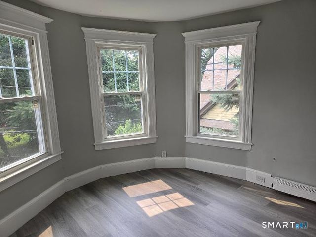 86 Bidwell Street, Waterbury, CT 06710