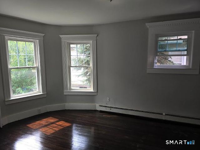 86 Bidwell Street, Waterbury, CT 06710