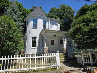 86 Bidwell Street, Waterbury, CT 06710