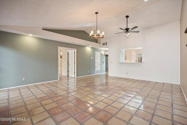 1351 E Stoney Canyon Circle, Tucson, AZ 85737