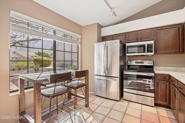 1351 E Stoney Canyon Circle, Tucson, AZ 85737