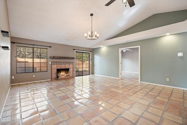 1351 E Stoney Canyon Circle, Tucson, AZ 85737