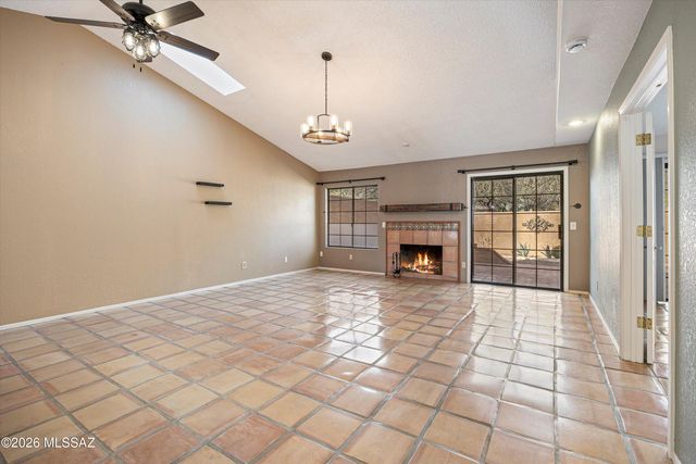 1351 E Stoney Canyon Circle, Tucson, AZ 85737