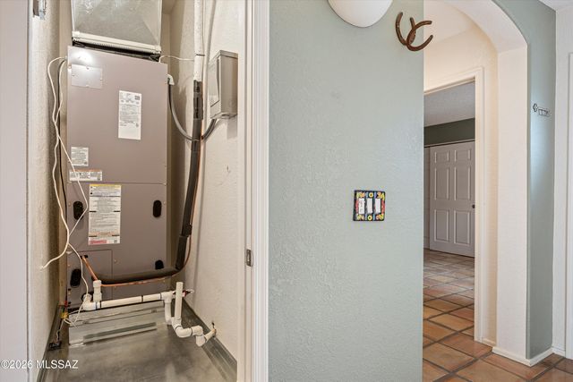 1351 E Stoney Canyon Circle, Tucson, AZ 85737