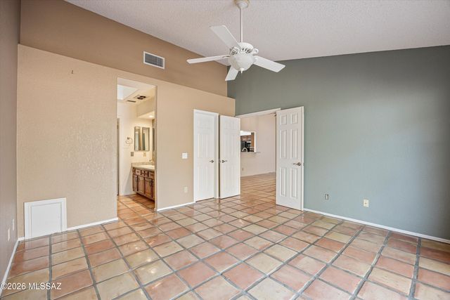 1351 E Stoney Canyon Circle, Tucson, AZ 85737