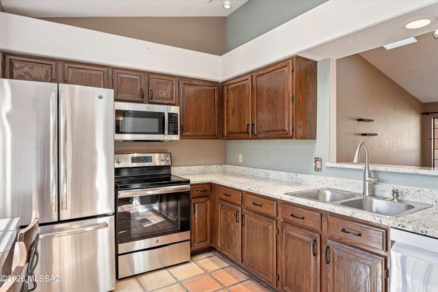 1351 E Stoney Canyon Circle, Tucson, AZ 85737