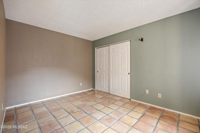 1351 E Stoney Canyon Circle, Tucson, AZ 85737