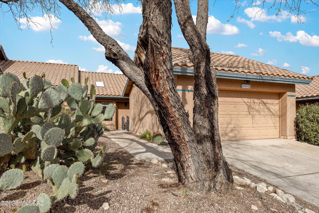 1351 E Stoney Canyon Circle, Tucson, AZ 85737