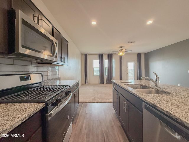 5815 N 195TH Drive, Litchfield Park, AZ 85340