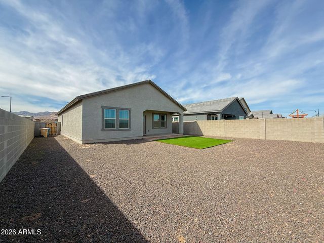 5815 N 195TH Drive, Litchfield Park, AZ 85340