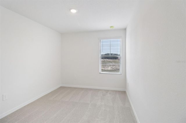 690 MUHLY WAY, Lady Lake, FL 32159