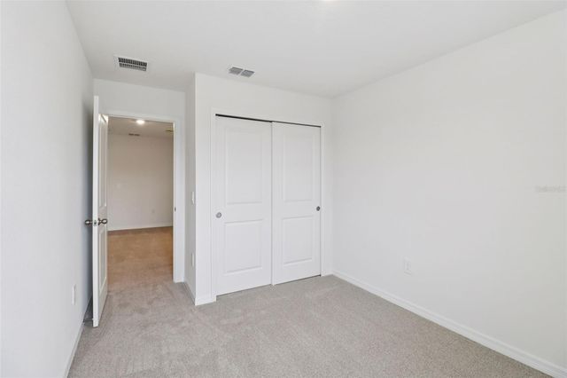 690 MUHLY WAY, Lady Lake, FL 32159