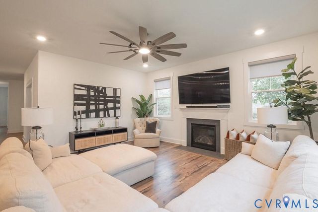 6081 Brickshire Dr, Providence Forge, VA 23140