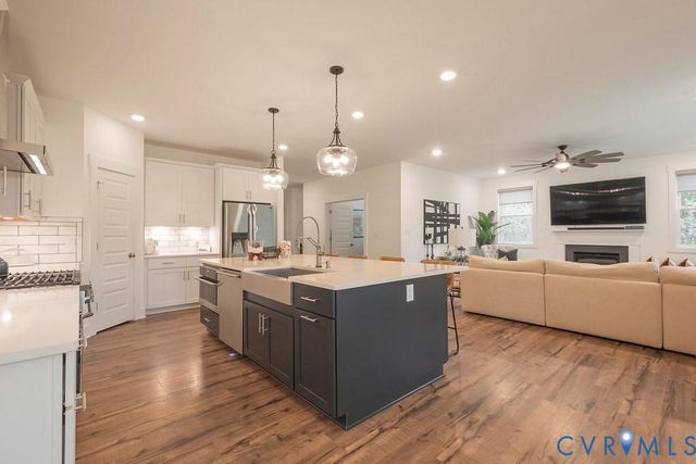 6081 Brickshire Dr, Providence Forge, VA 23140