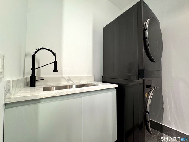 173 Belltown Road, Stamford, CT 06905