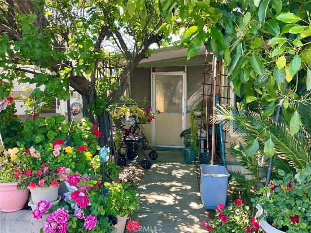 12995 6th 66, Yucaipa, CA 92399