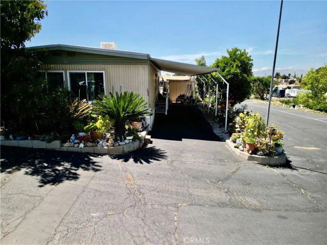 12995 6th 66, Yucaipa, CA 92399