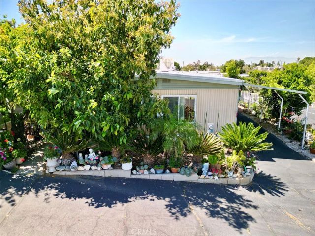 12995 6th 66, Yucaipa, CA 92399