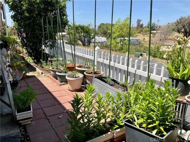 12995 6th 66, Yucaipa, CA 92399