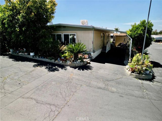 12995 6th 66, Yucaipa, CA 92399