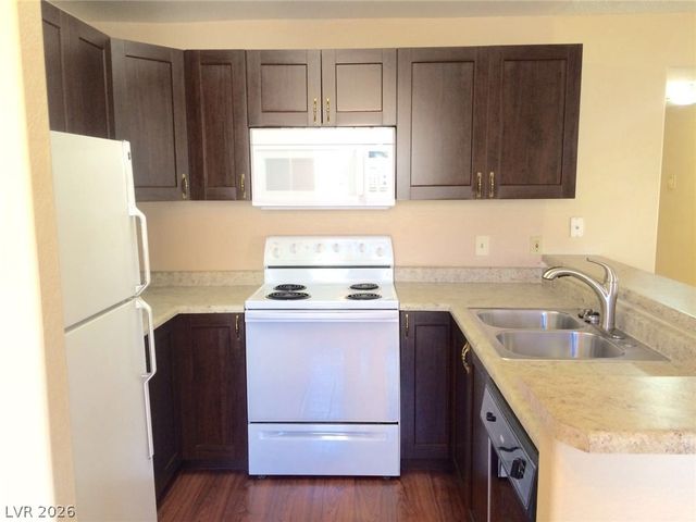 2979 JUNIPER HILLS Boulevard 203, Las Vegas, NV 89142