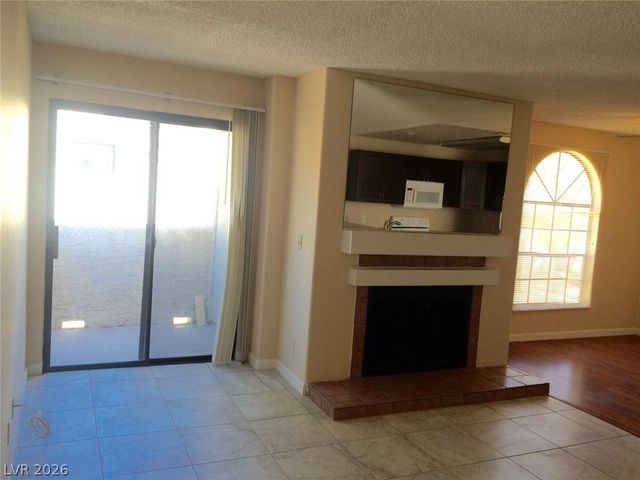 2979 JUNIPER HILLS Boulevard 203, Las Vegas, NV 89142