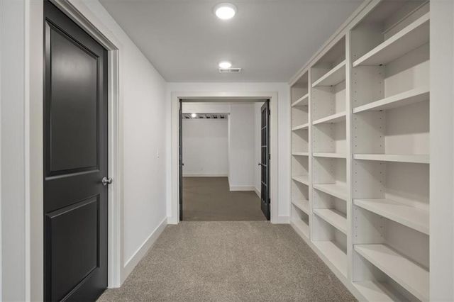 8808 N Clarion Avenue, Kansas City, MO 64153