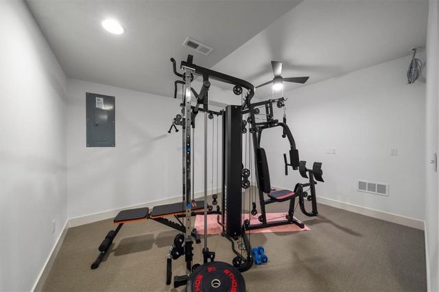 8808 N Clarion Avenue, Kansas City, MO 64153