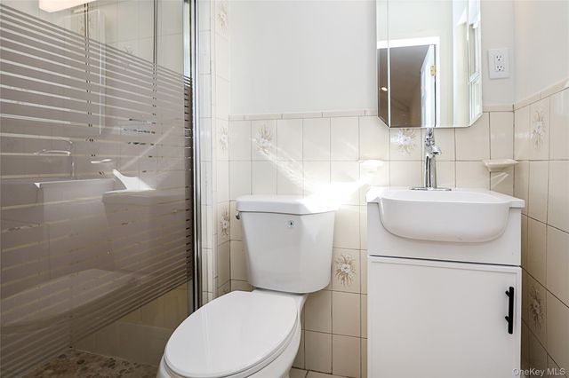 118 Birchwood Park Drive, Jericho, NY 11753