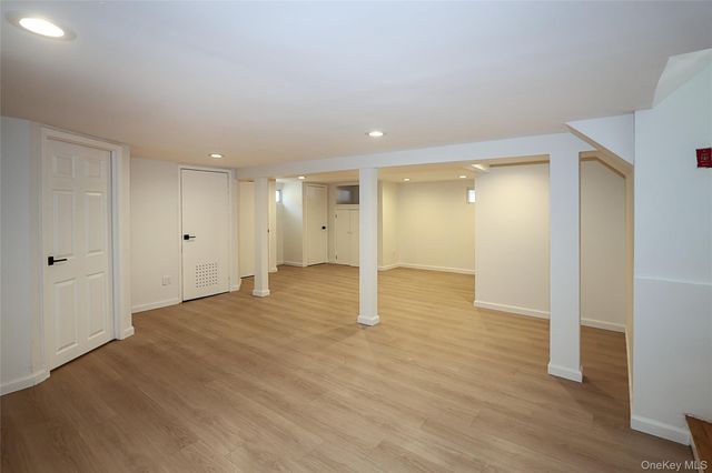 118 Birchwood Park Drive, Jericho, NY 11753