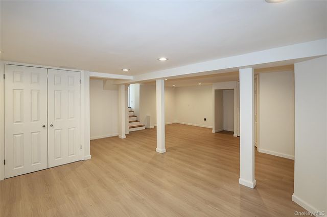 118 Birchwood Park Drive, Jericho, NY 11753