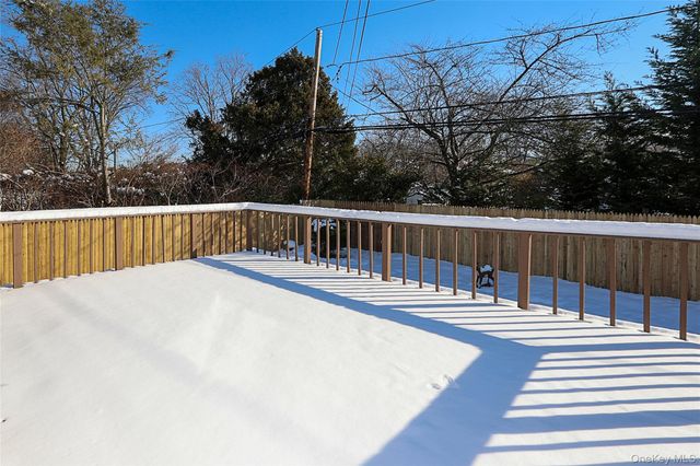 118 Birchwood Park Drive, Jericho, NY 11753