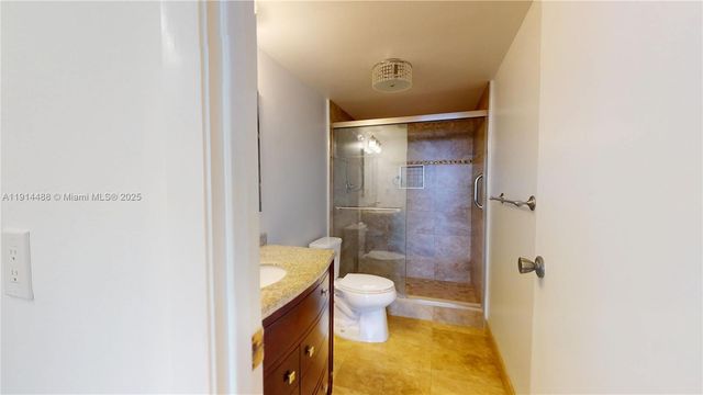 600 THREE ISLANDS BLVD 402, Hallandale Beach, FL 33009