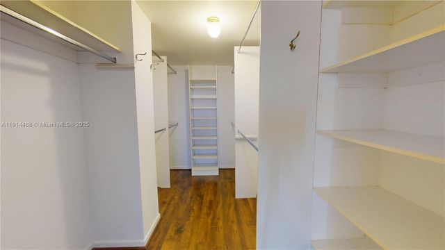 600 THREE ISLANDS BLVD 402, Hallandale Beach, FL 33009