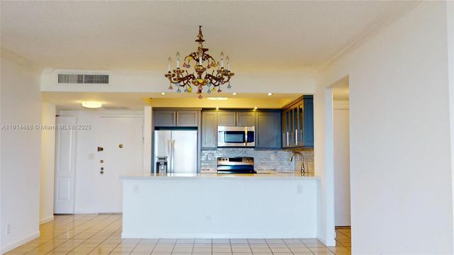 600 THREE ISLANDS BLVD 402, Hallandale Beach, FL 33009