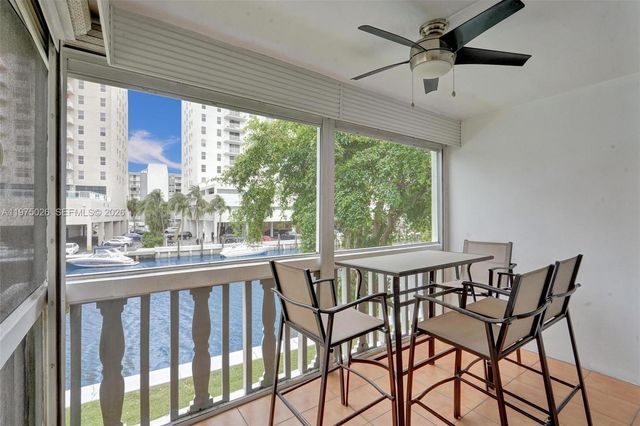 450 Paradise Isle Blvd 204, Hallandale Beach, FL 33009