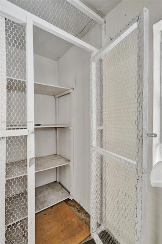 450 Paradise Isle Blvd 204, Hallandale Beach, FL 33009