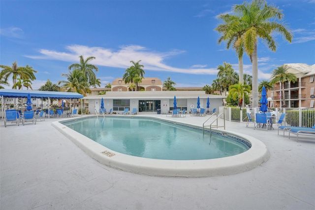 450 Paradise Isle Blvd 204, Hallandale Beach, FL 33009