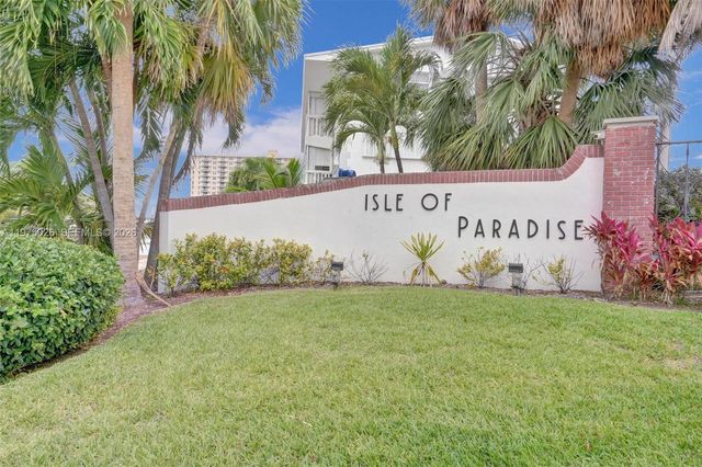 450 Paradise Isle Blvd 204, Hallandale Beach, FL 33009